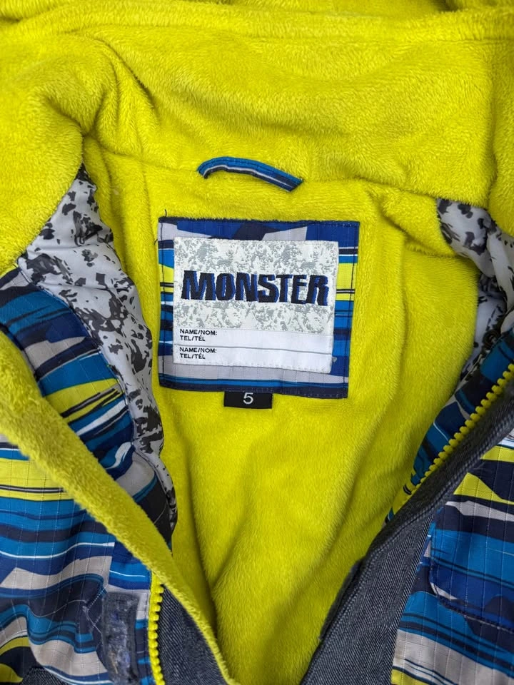 Boys Monster Snowsuit size 5 - photo 2