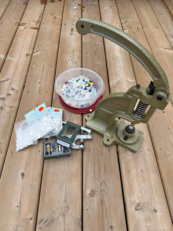 KAM Snap Press DK-98 and Snaps
