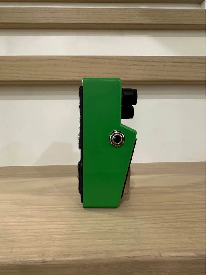 Ibanez TS9 Tube Screamer Overdrive Pedal - photo 3