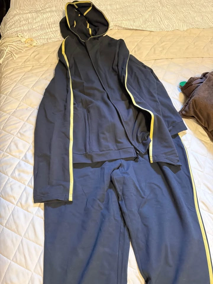New Size Large Clothes - photo 3