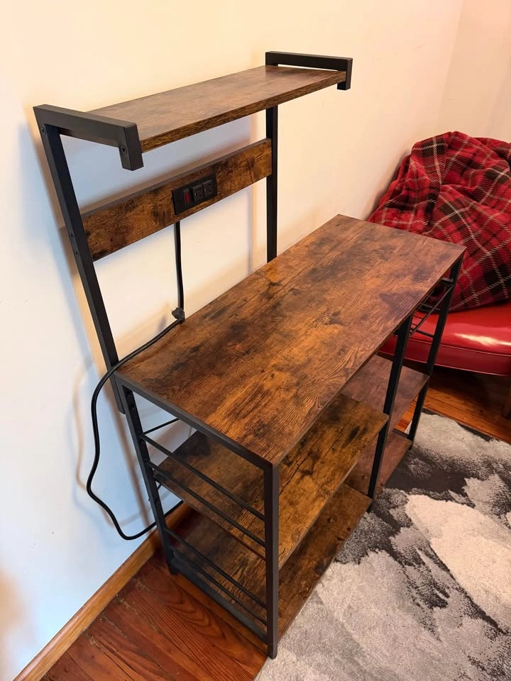 Bakers Rack with power outlets - photo 3