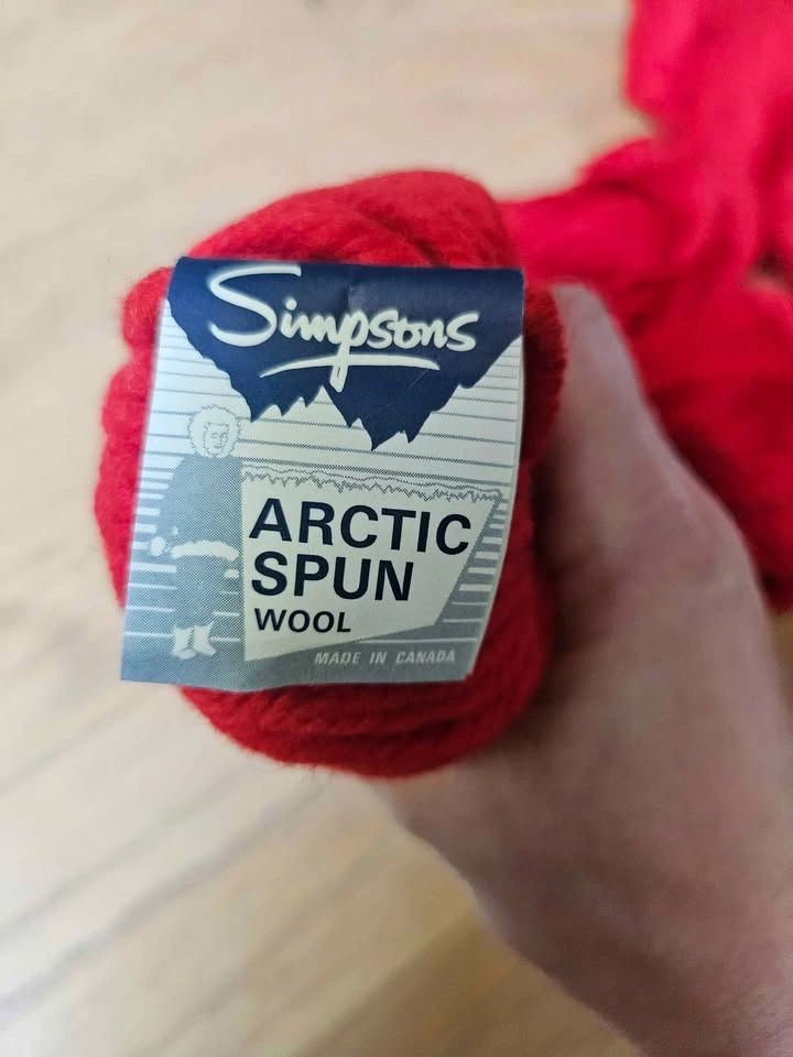 Lot of Red Pure Virgin Wool - photo 3