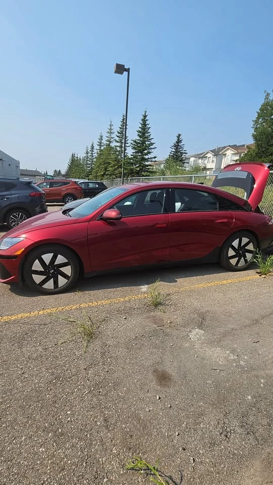 2023 Hyundai Ioniq 6 AWD 1 Owner Low KM - photo 2