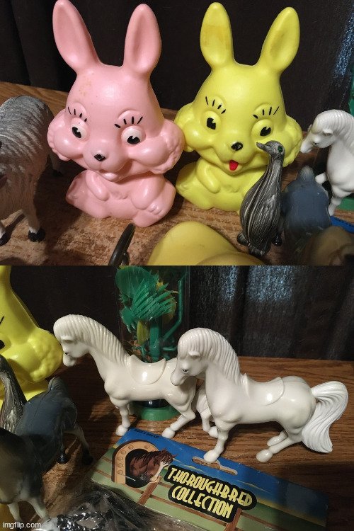 HUGE LOT OF ANIMAL FIGURES TOYS VINTAGE PLASTIC FISH - photo 2