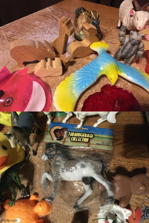 HUGE LOT OF ANIMAL FIGURES TOYS VINTAGE PLASTIC FISH - photo 4