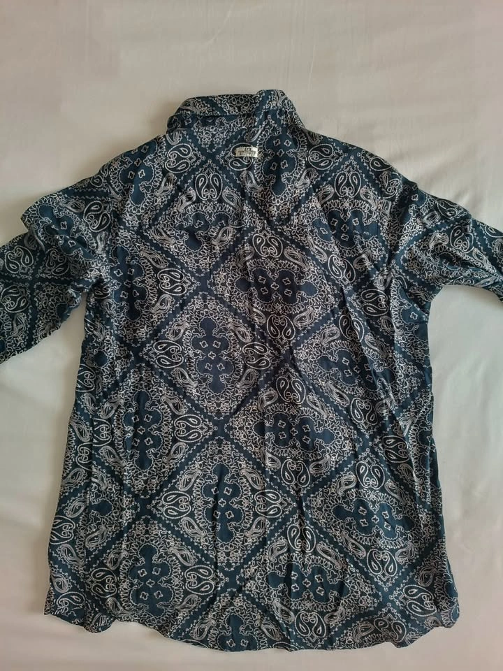 Blue Paisley Button-Up Blouse - photo 2