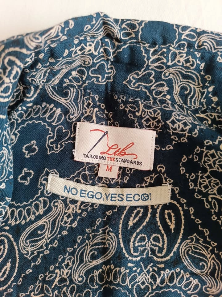 Blue Paisley Button-Up Blouse - photo 4