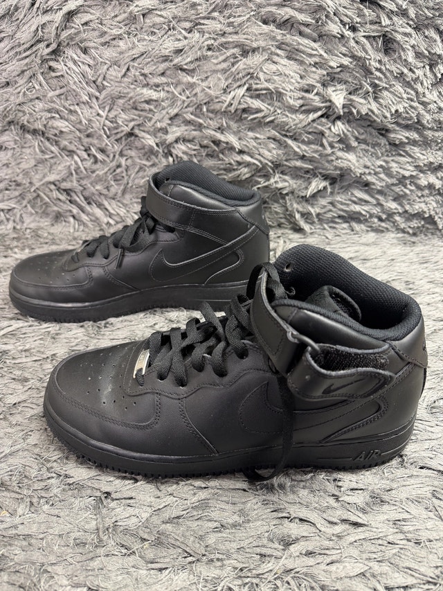 Nike air force Size 9.5 - photo 2