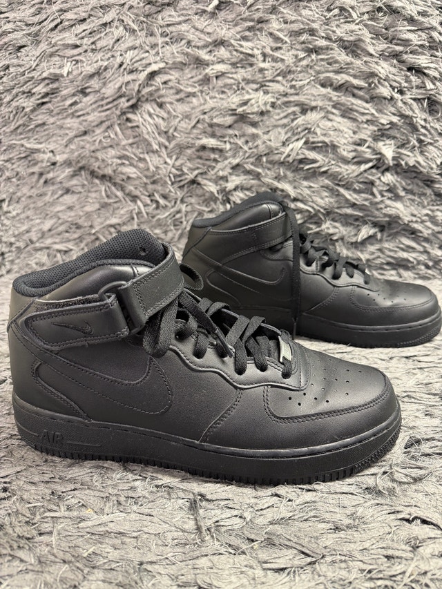 Nike air force Size 9.5 - photo 3