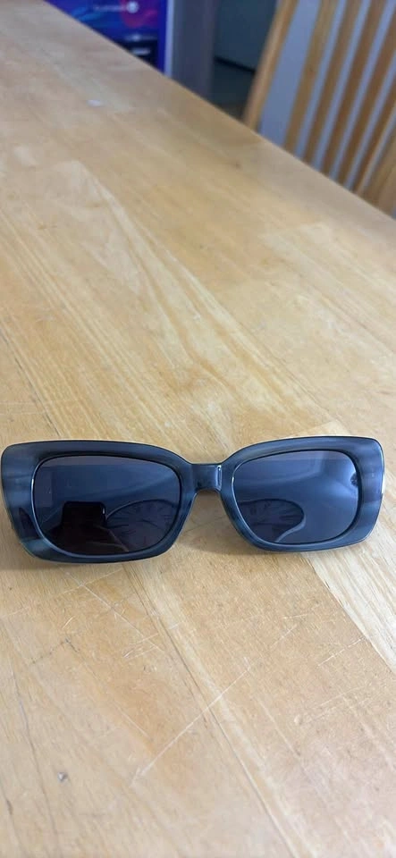 Polarized sunglasses