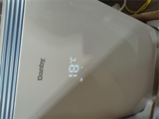 Danby 13000 BTU Portable Air Conditioner - Delivery Available - photo 2
