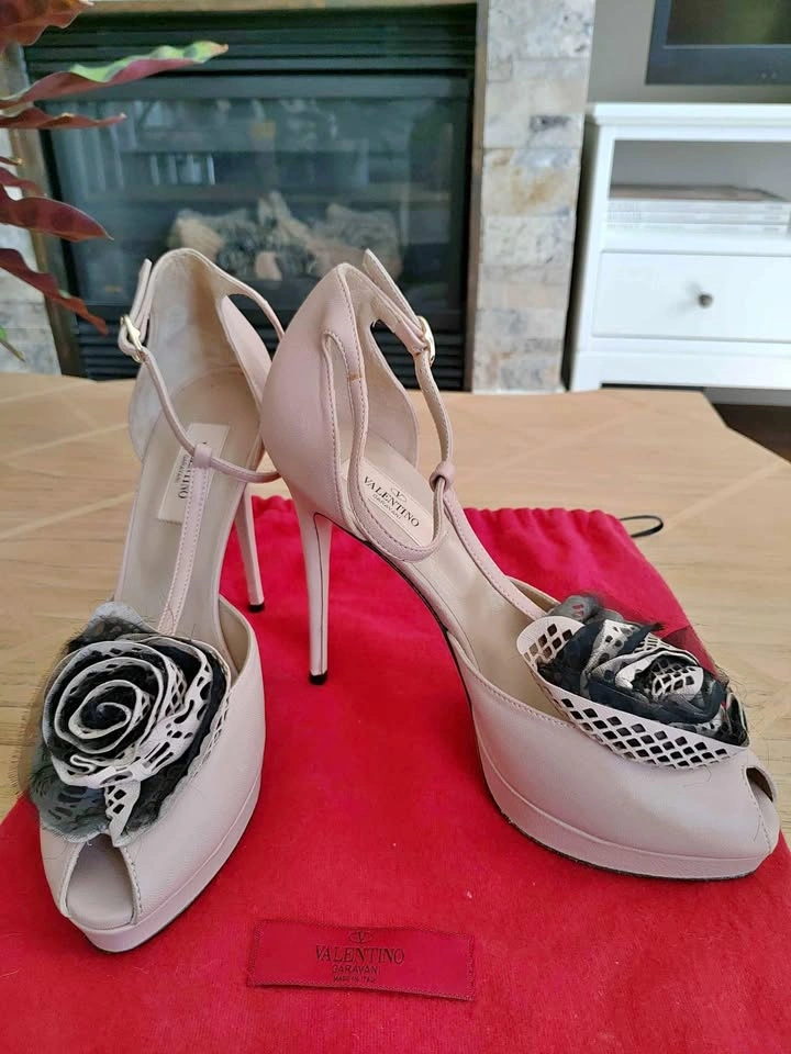Valentino Garavani High Heels
