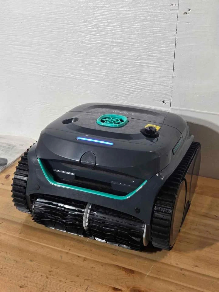 WYBOT C2 Cordless Pool Vacuum Robot - photo 2