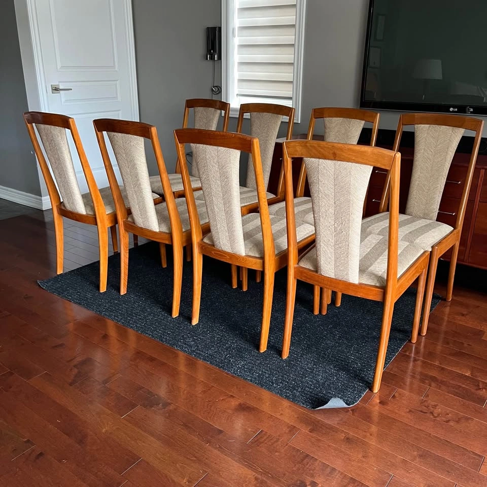 8 Mid-Century Modern Teak Dining Chairs by Nordic Furniture - photo 2