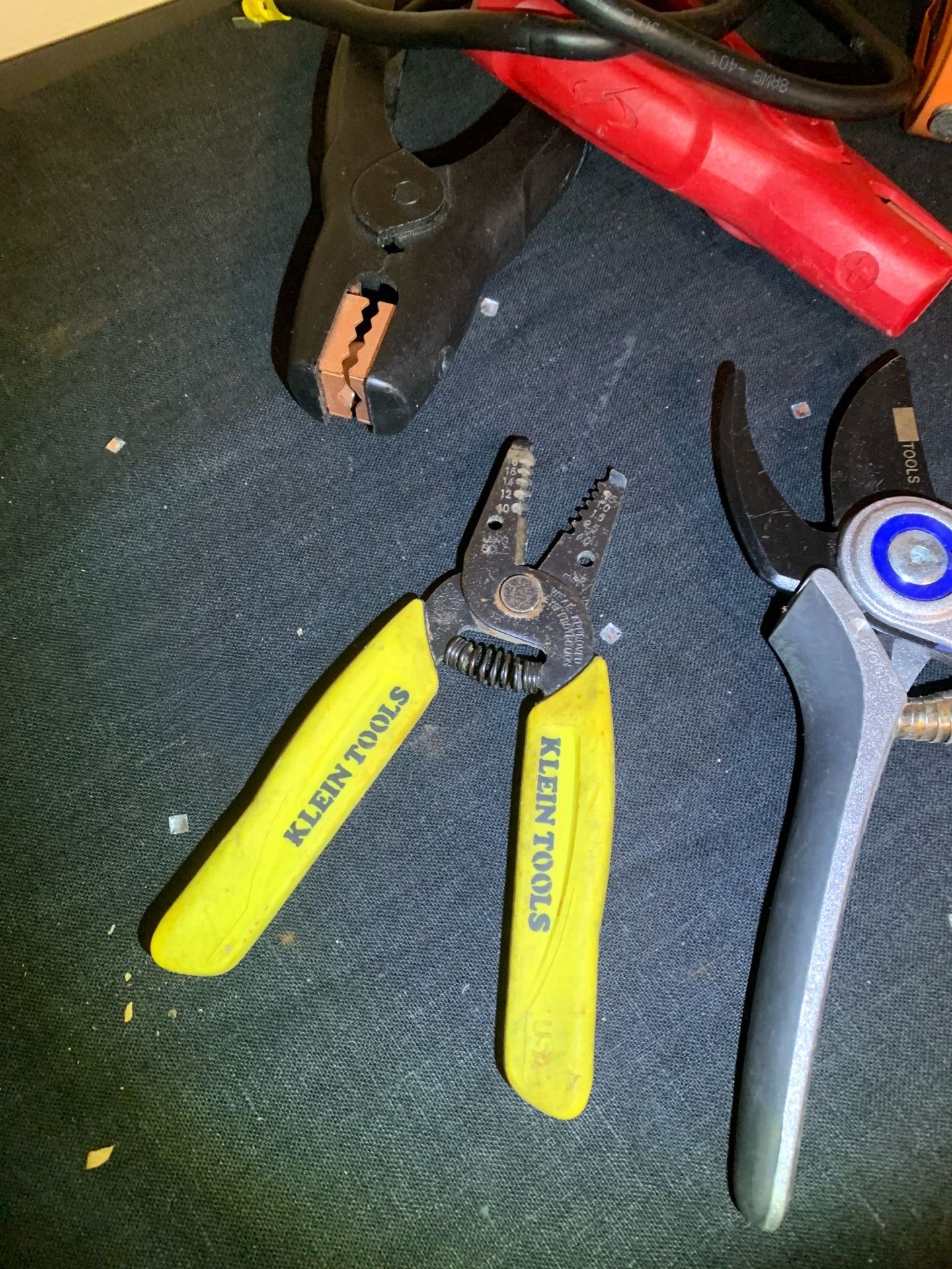 DIY Home Tool Lot - Glue Gun, Caulk Gun, Cutters - photo 3