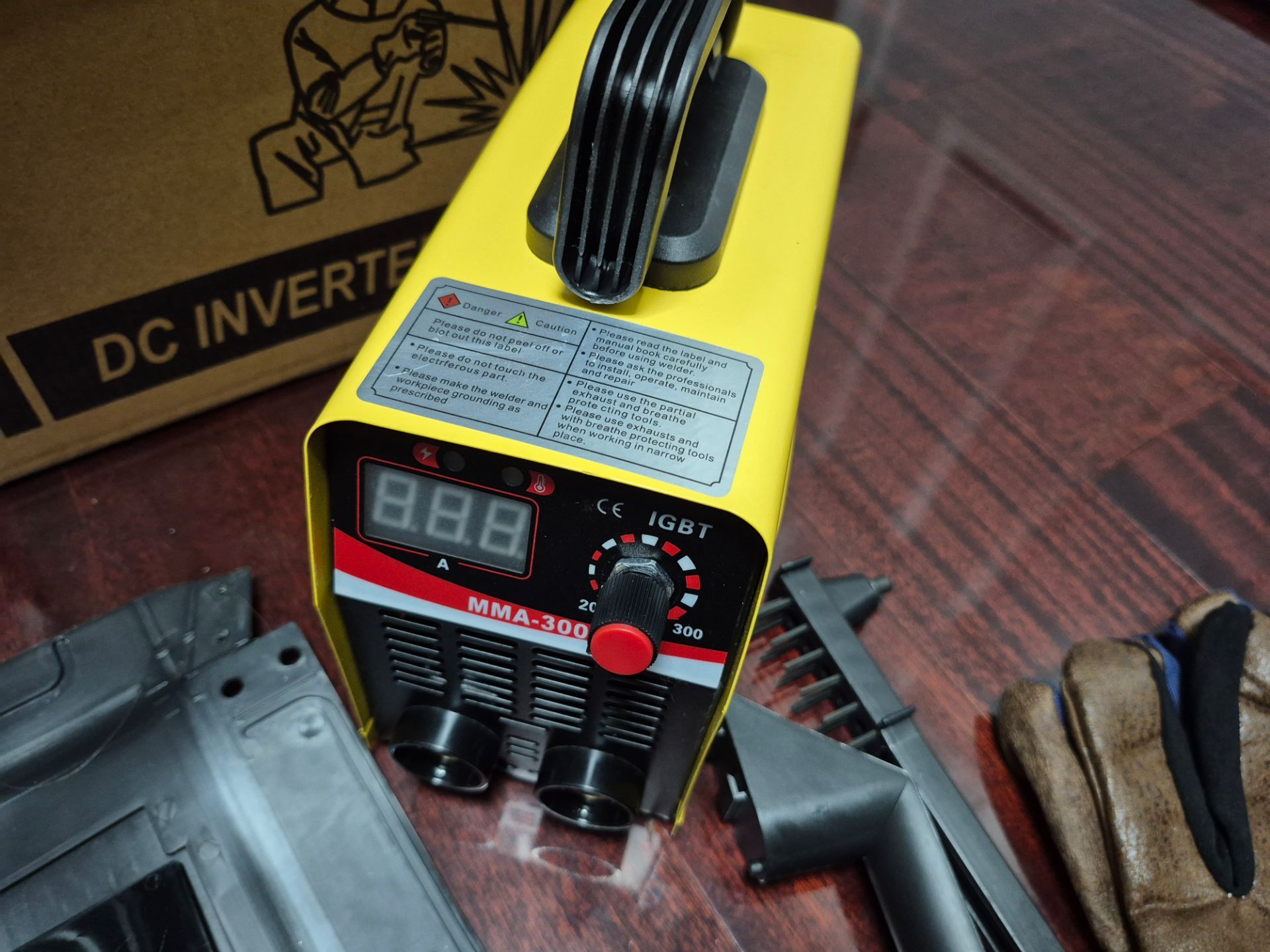 Welder - photo 2