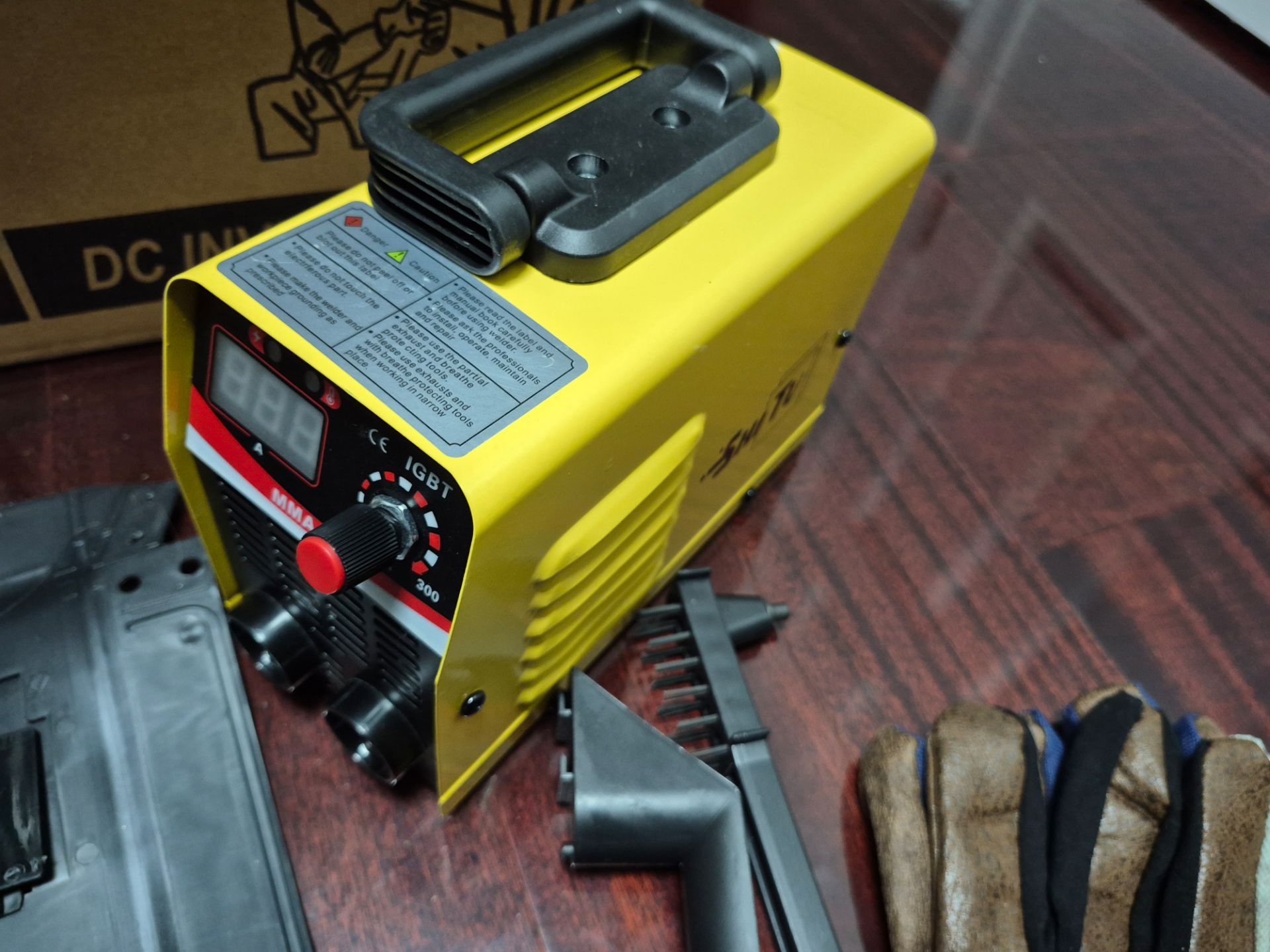 Welder - photo 3