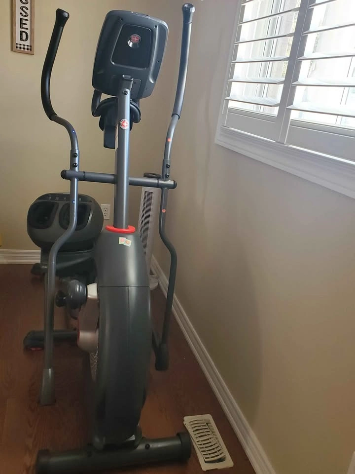 Schwinn 430 Elliptical Machine - photo 2