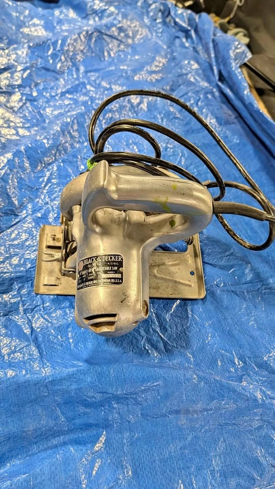Black & Decker 6" Heavy-Duty Adjustable Saw Cat. 62