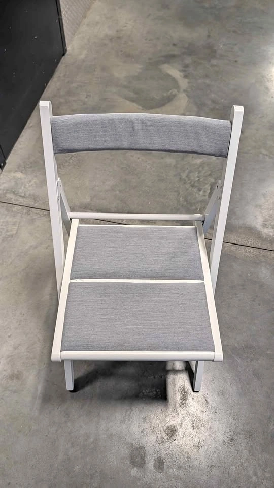 IKEA FRÖSVI Folding Chair