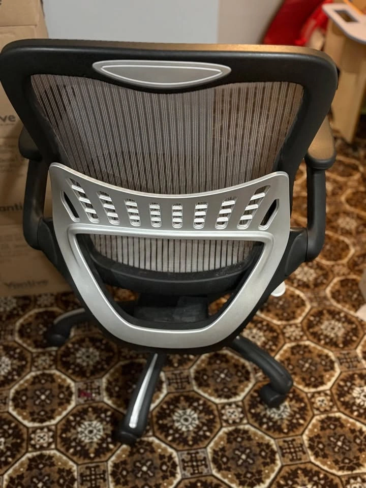 Office Desk Chair - Adjustable - photo 2
