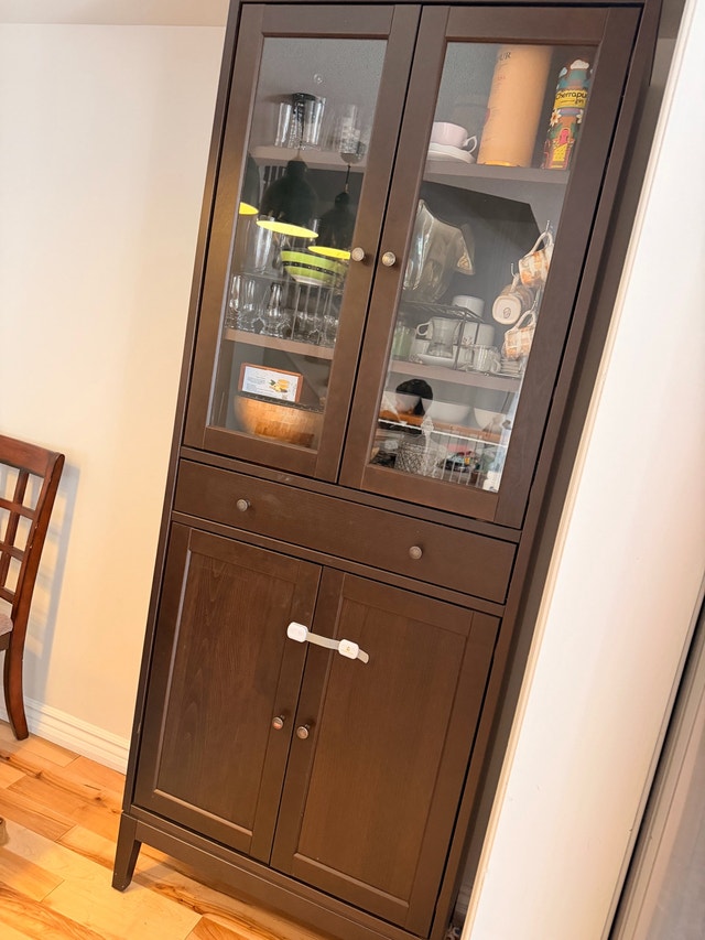 Ikea Cabinet with glass door - photo 2