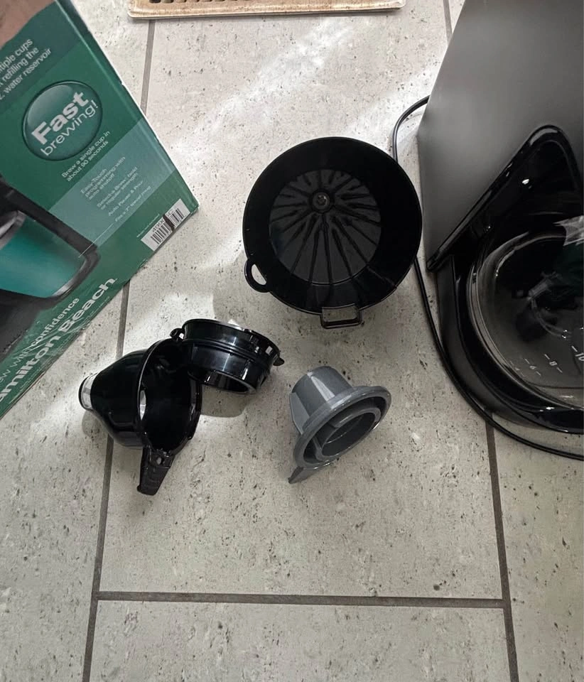 Hamilton Beach FlexBrew Trio 3-Way Coffee Maker - Used Once - photo 2