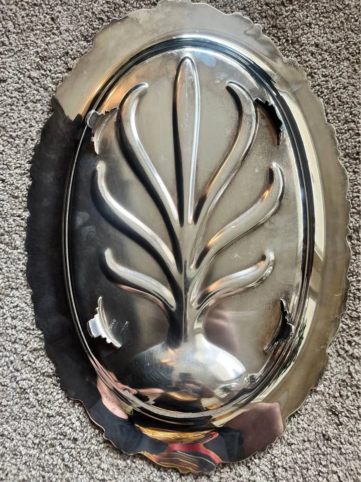 Wm. A. Rogers Silver Plate Tree and Well Meat Platter - photo 2