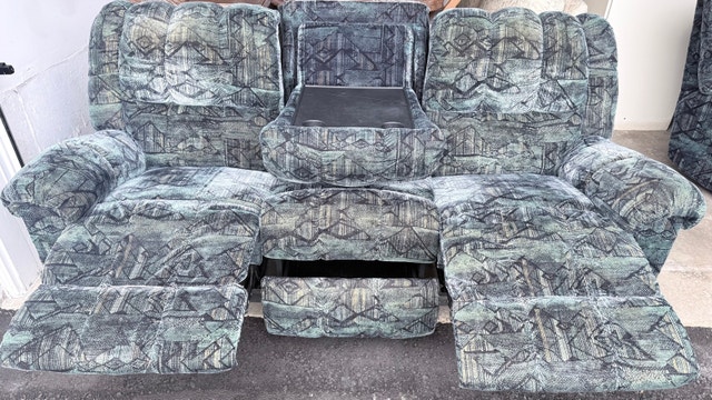 Reclining Sofa & Loveseat - photo 3