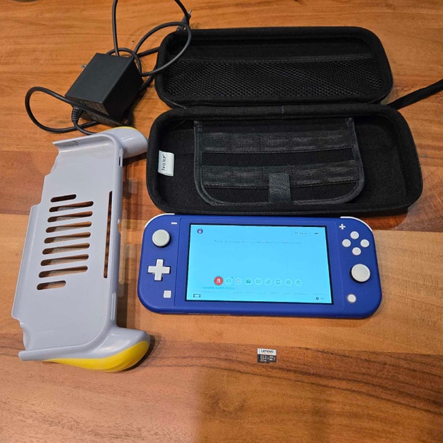 Nintendo Switch Lite - photo 2
