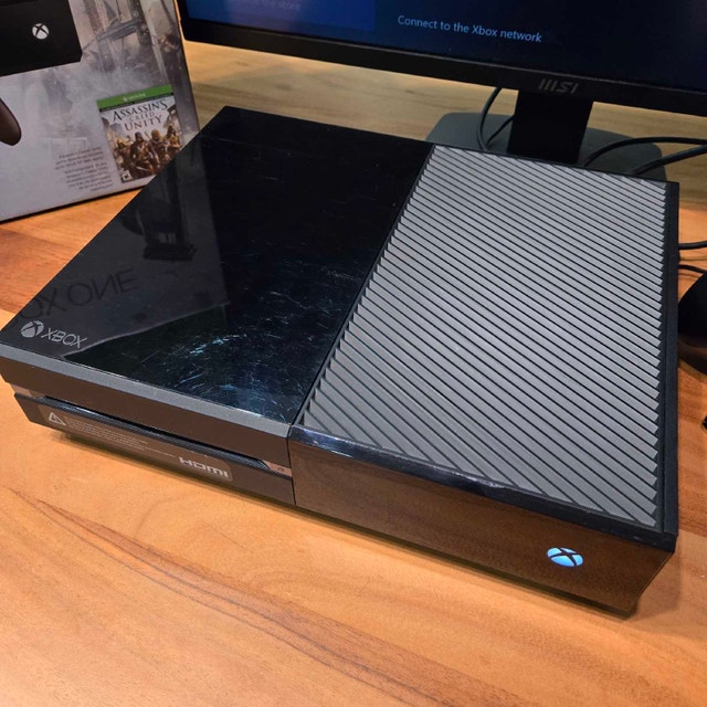 Microsoft Xbox One Console Bundle - photo 2