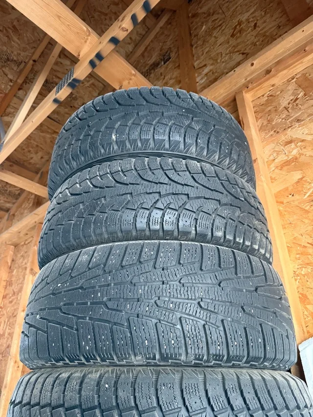 Nokian 235/55R18 Winter Tires