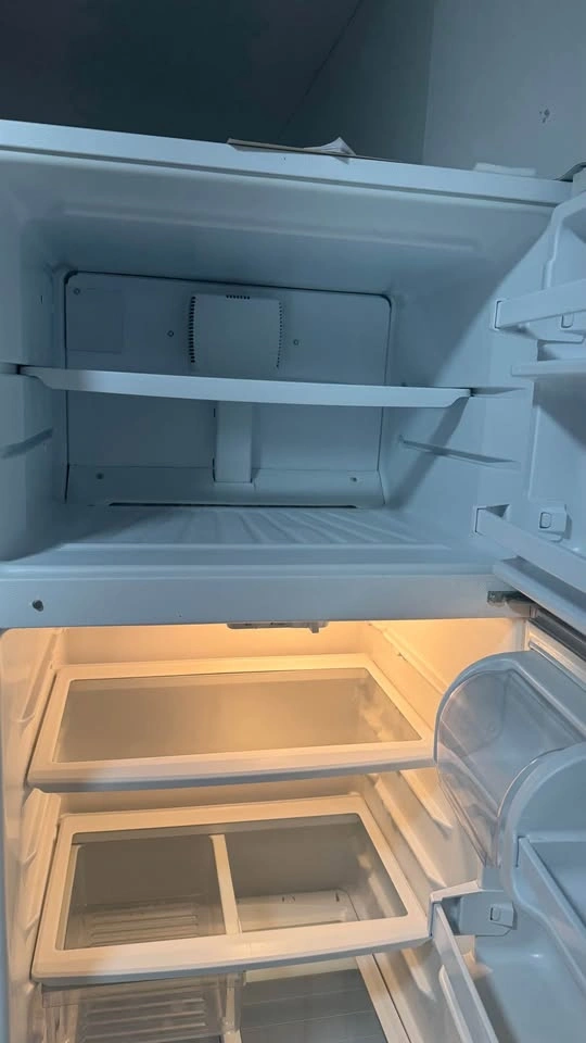 Refrigerator - photo 4