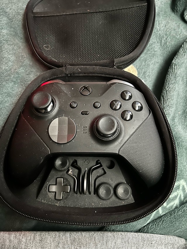 Xbox elite series two controller