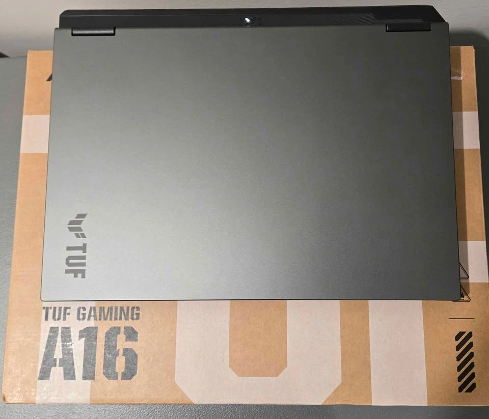 Gaming laptop - photo 2