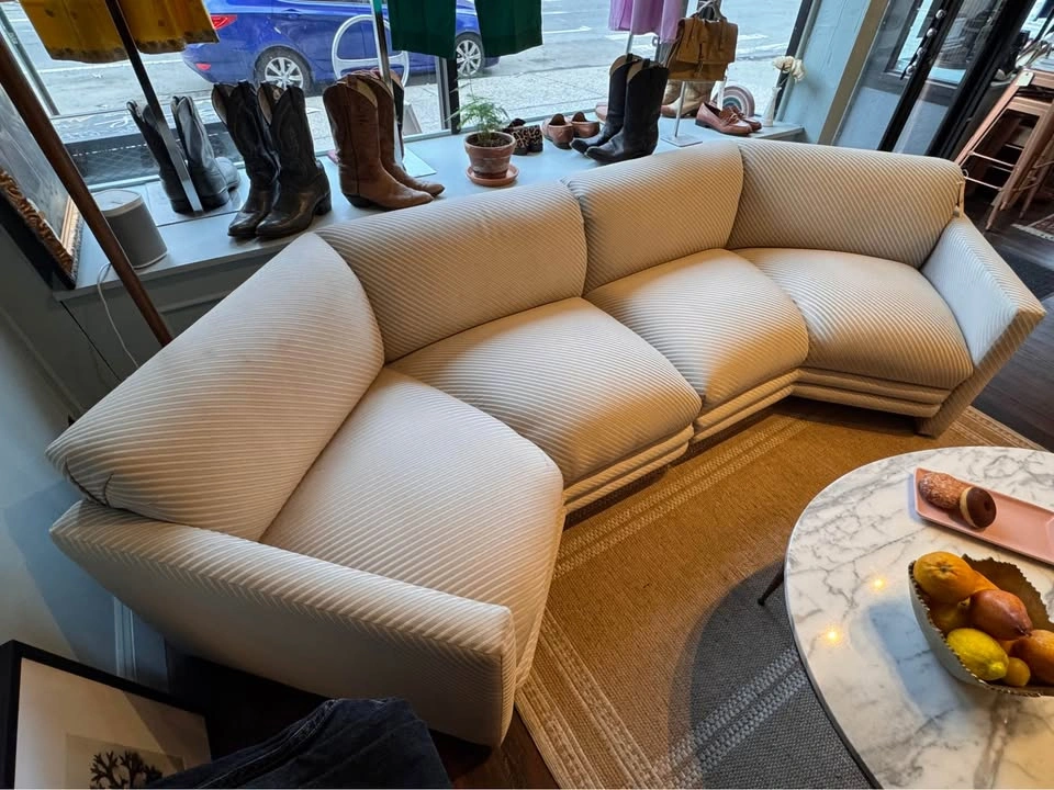 Vintage 1980s Postmodern Curved Sectional Sofa - photo 3