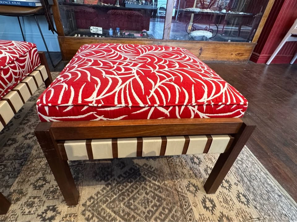 MCM Red Ottomans - photo 2