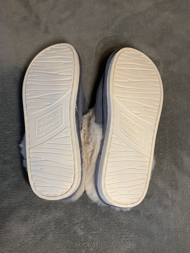 Womens / Mens Furry Slippers brand new - photo 5