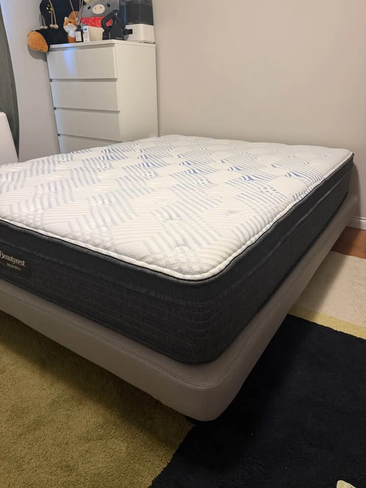 Queen Beautyrest Renewal Mattress + Casper Upholstered Bed Frame - photo 2