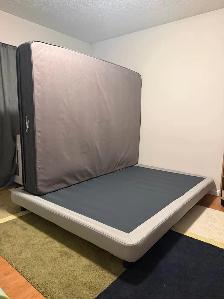 Queen Beautyrest Renewal Mattress + Casper Upholstered Bed Frame - photo 3