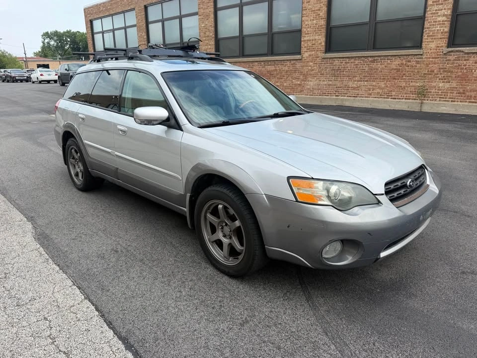 2005 Subaru Outback 3.0 R Limited Wagon 4D - photo 5