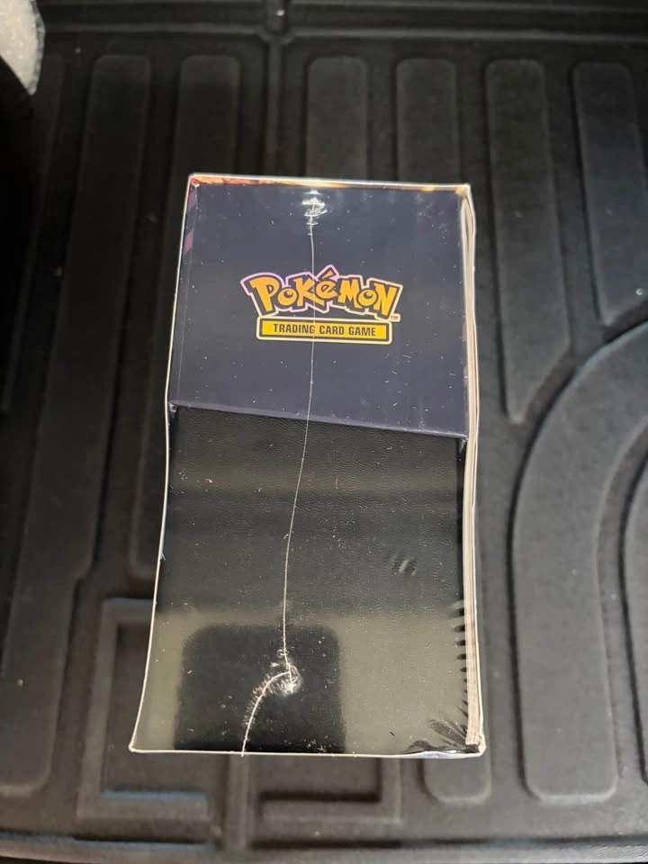 Pokemon Surging Sparks - Pokemon Center ETB - photo 4