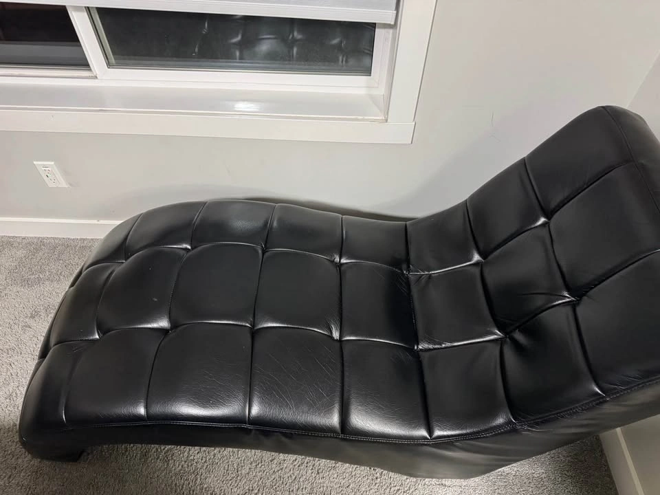 Lounge Chaise chair in perfect condition - photo 4