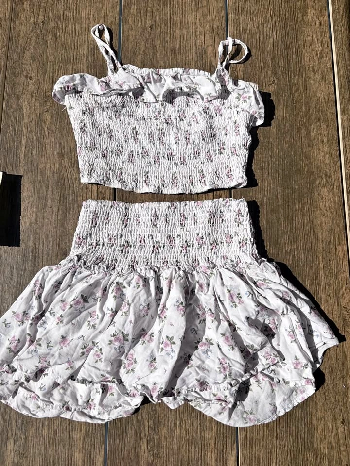 Hollister Matching Floral Set