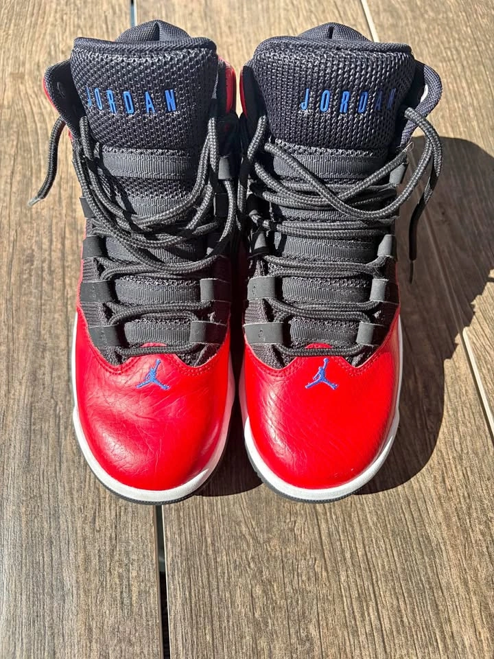 Youth Jordan Max Aura
