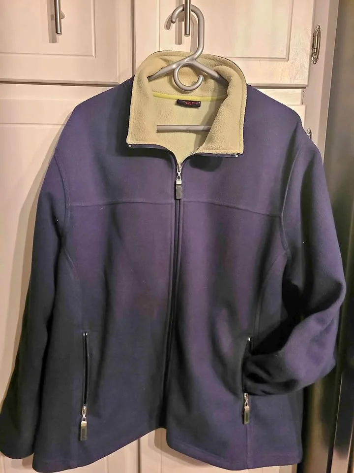 Women's jacket thumbnail