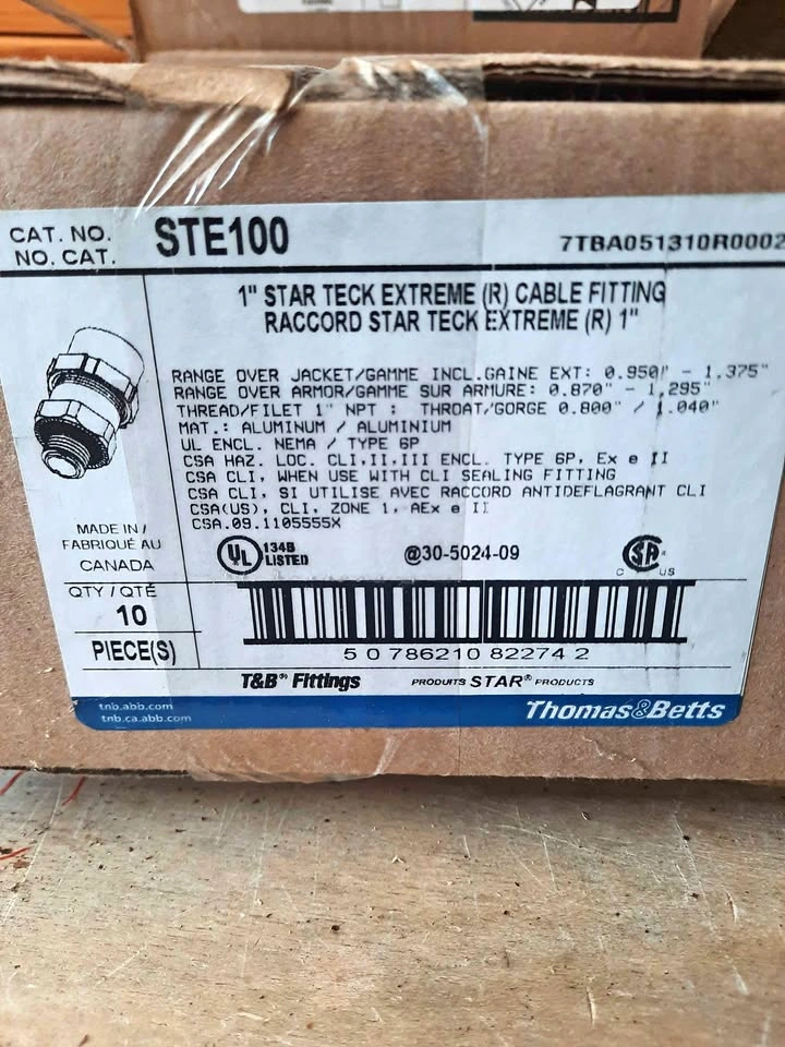 Thomas & Betts Star Teck Extreme Fittings (STE100) - New