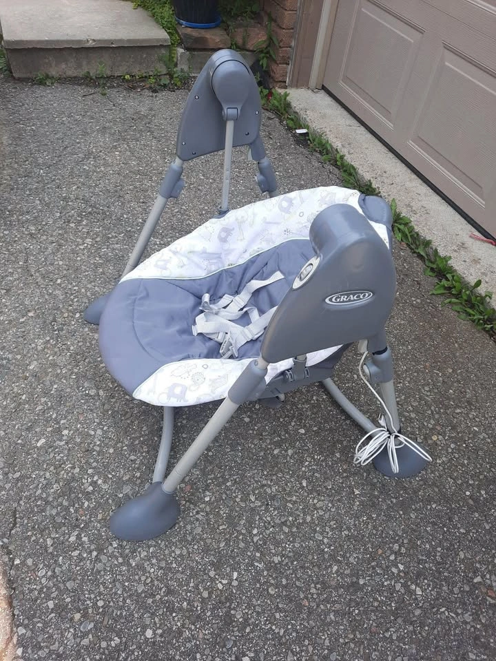 Graco Slim Spaces Compact Baby Swing - photo 2