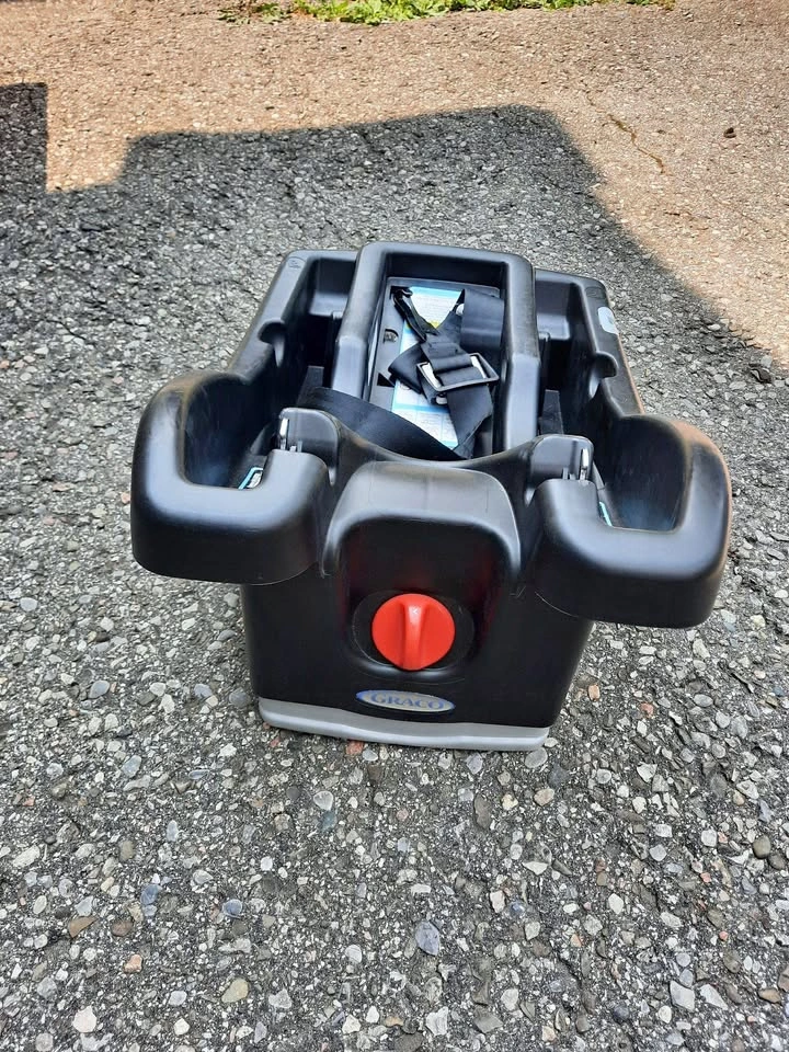 Graco Click Connect car seat Base