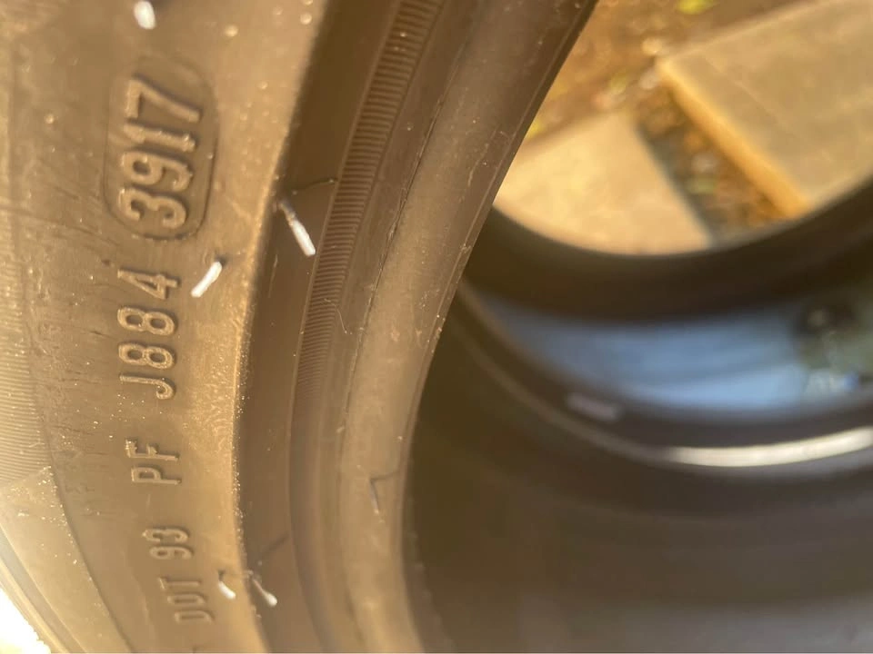 235/40R20 Pirelli All Season Tires - 2 Tires - photo 3